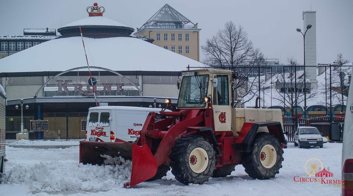 2009 KRONE Winterquartier München