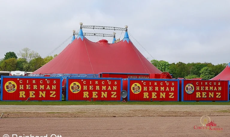 2010 Circus Hermann Renz Groningen