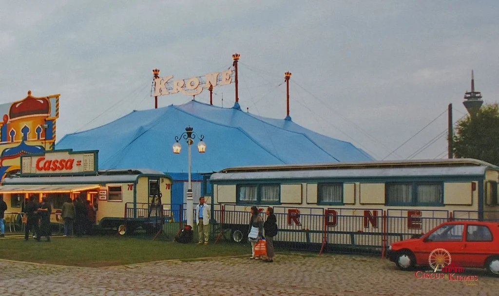 2001 Circus Krone in Düsseldorf