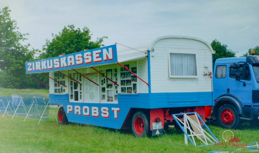 2000 Zirkus Probst in Eutin